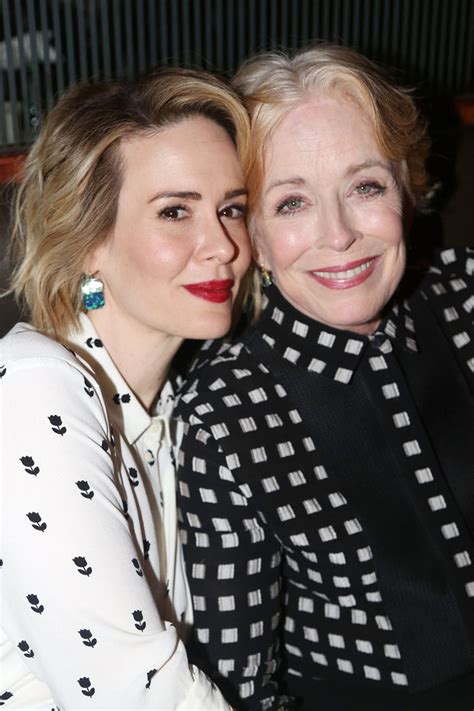 sarah paulson couple|sarah paulson girlfriend age gap.